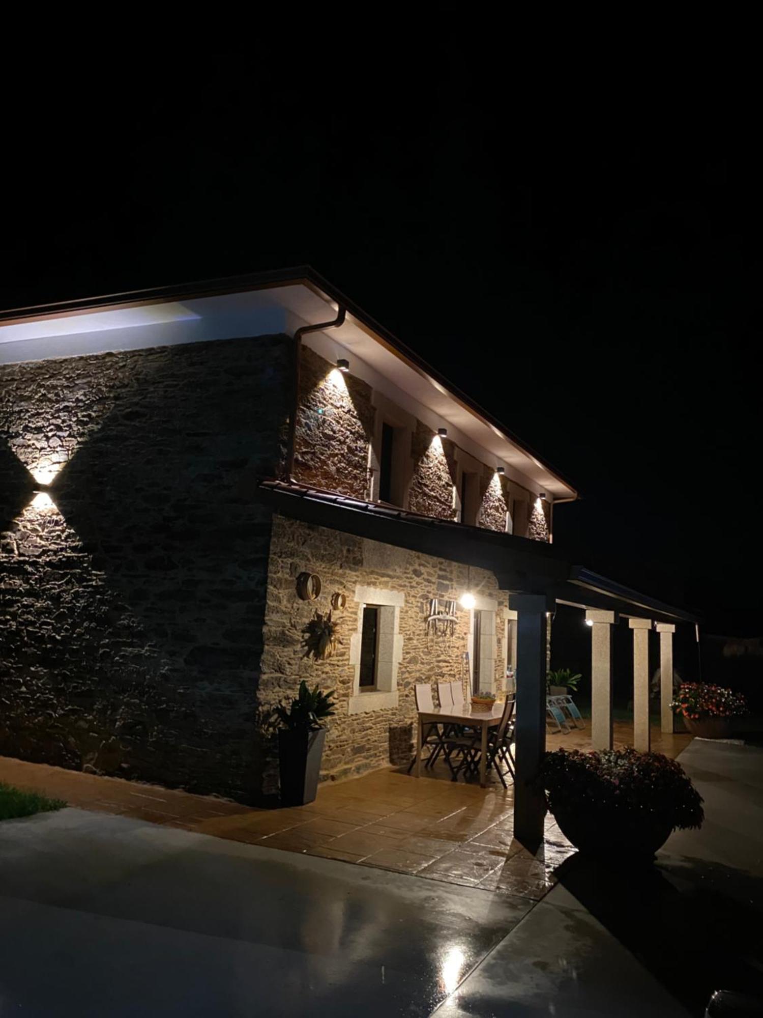 Vila Casa Fontes Rosas Touro Exteriér fotografie